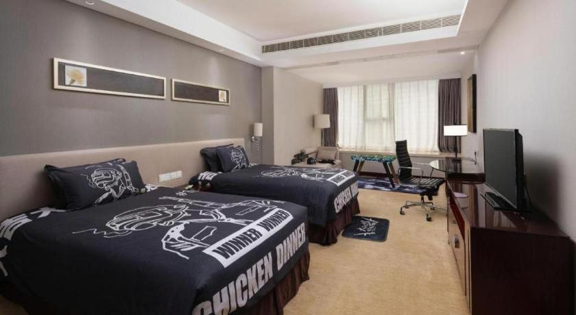 Leisure Hotel Донгуан Екстериор снимка